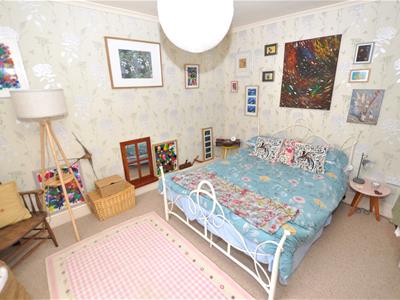Picture 18